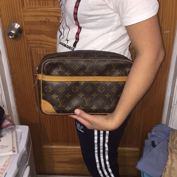Louis Vuitton | Bags | Louis Vuitton Compiegne 28 Sl936 | Poshmark